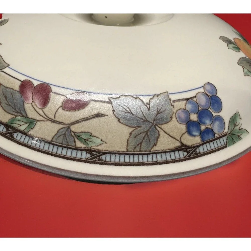 Mikasa Intaglio Garden Harvest CAC29 Round Covered Casserole Dish oven to table
